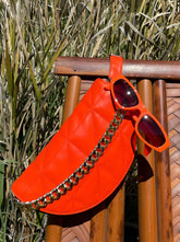 Vintage Oval Sunglasses in Orange | Jessica Simpson Accessories