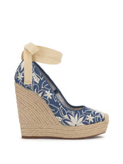 Zexie Platform Wedge in Floral Denim | Jessica Simpson Women