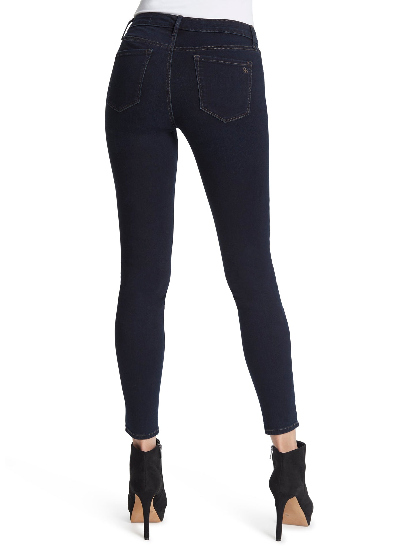 Kiss Me Skinny Jeans in Night Visions | Jessica Simpson Women