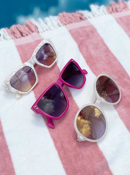Vintage Cat Eye Sunglasses in Cream Marble | Jessica Simpson Accessories