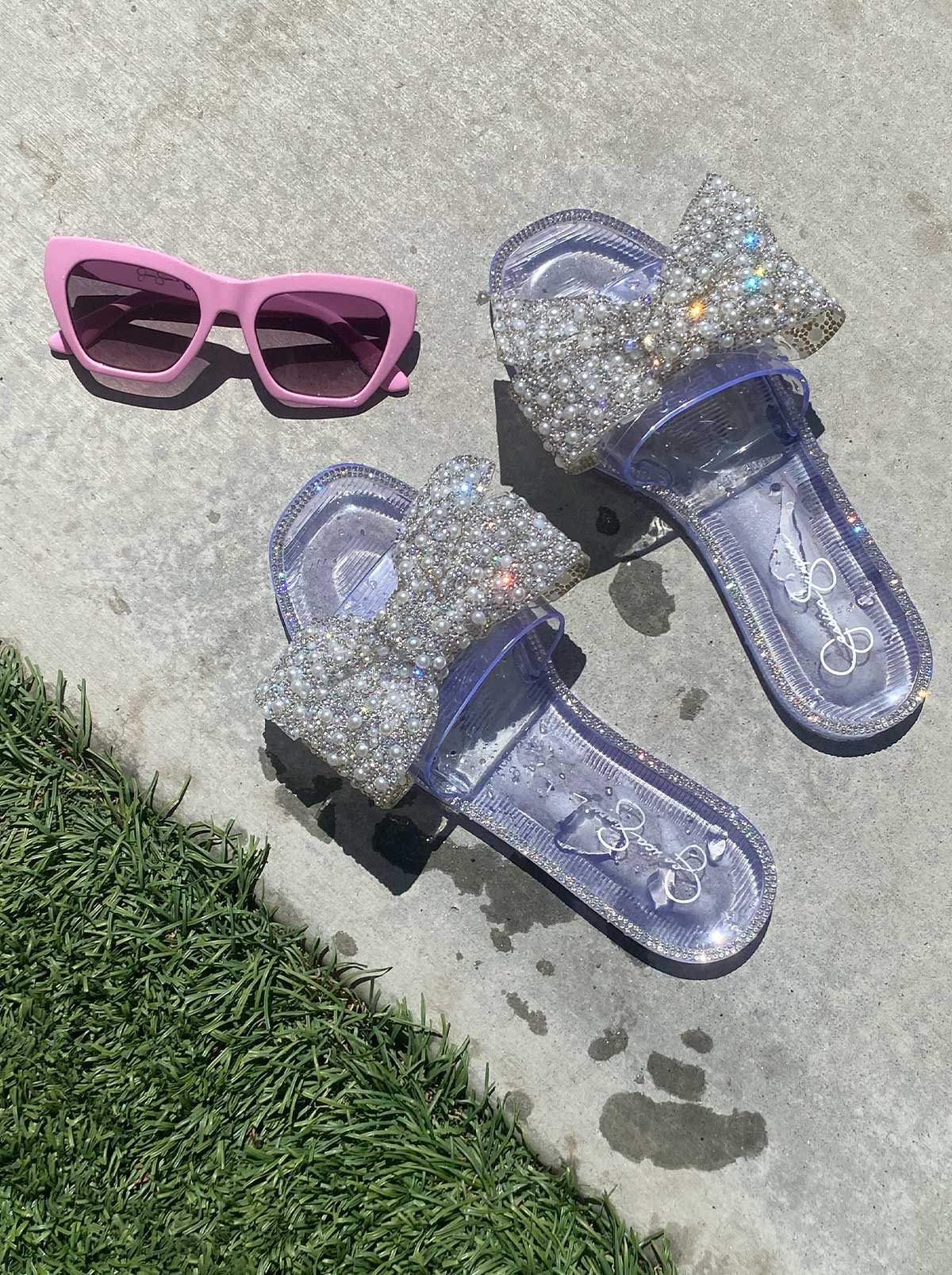 Vintage Cat Eye Sunglasses in Pink | Jessica Simpson Accessories