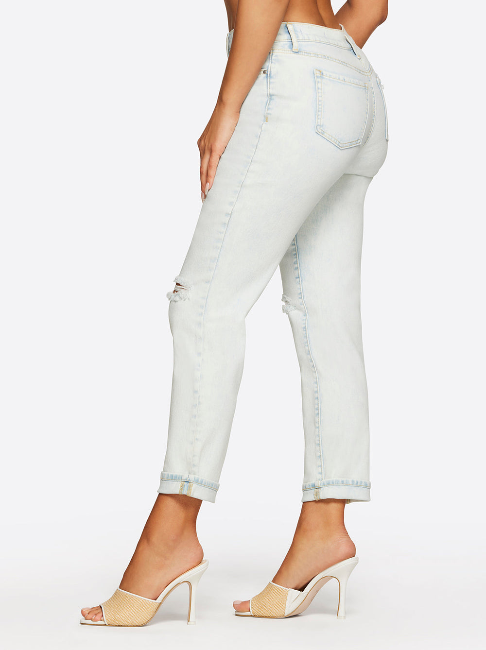 Mika Best Friend Slouchy Skinny in Enlighten | Jessica Simpson Women