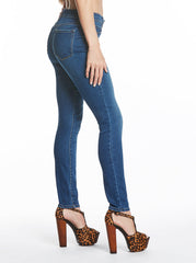 Kiss Me Skinny Jeans in Sweet Charlotte | Jessica Simpson Women