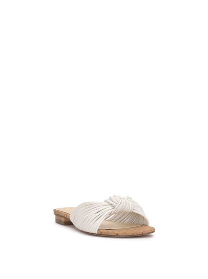 Dydra Knotted Flat Sandal in White | Jessica Simpson Women