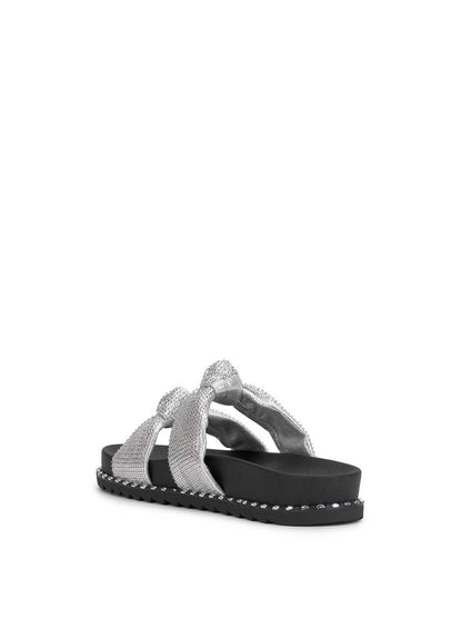 Caralyna Flat Sandal in Silver | Jessica Simpson Women