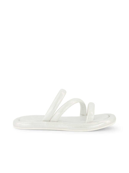 Girls' Kaylen Strap Slippers in Silver | Jessica Simpson Women