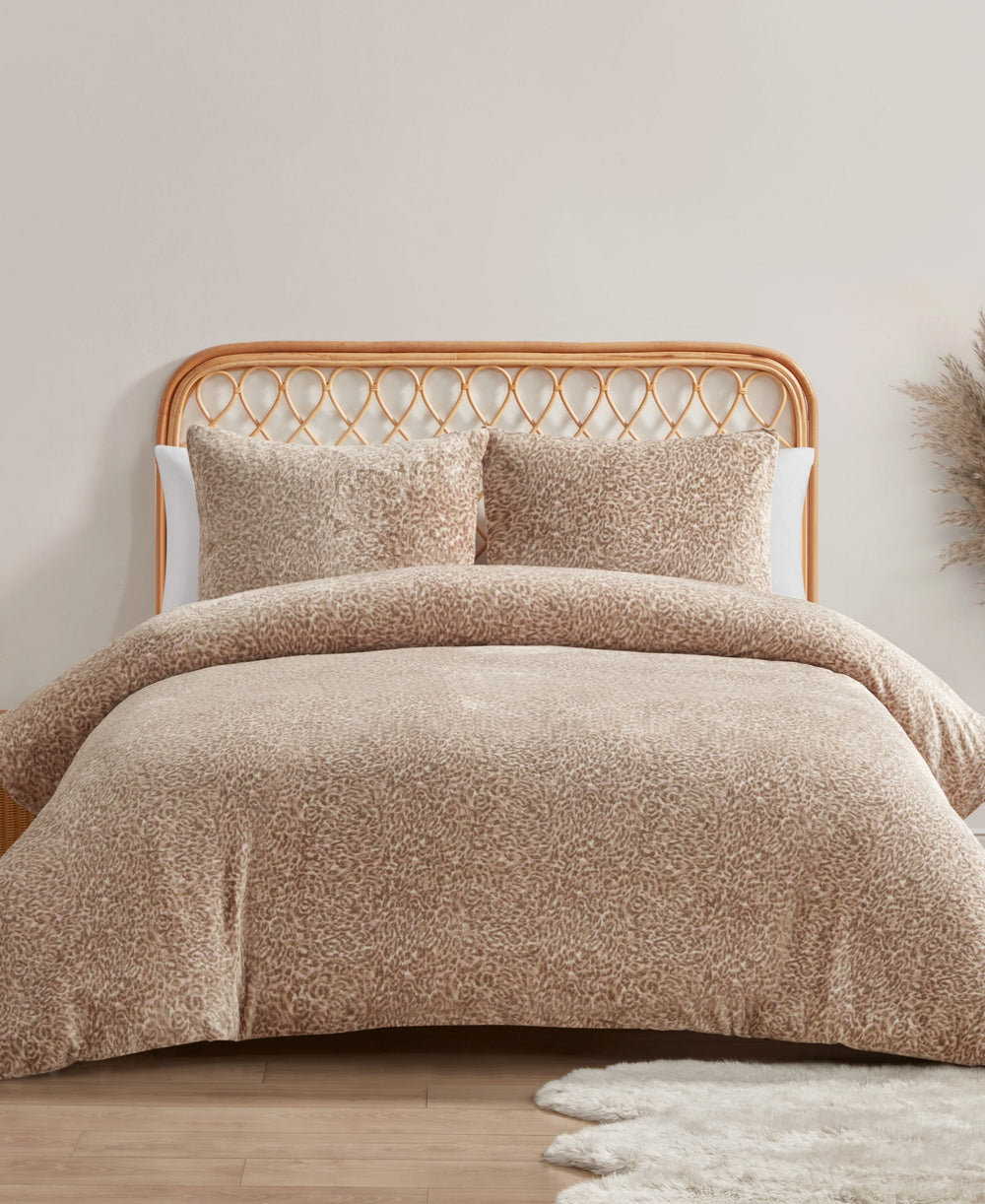 Leopard Printed Plush Comforter Set | Jessica Simpson Home