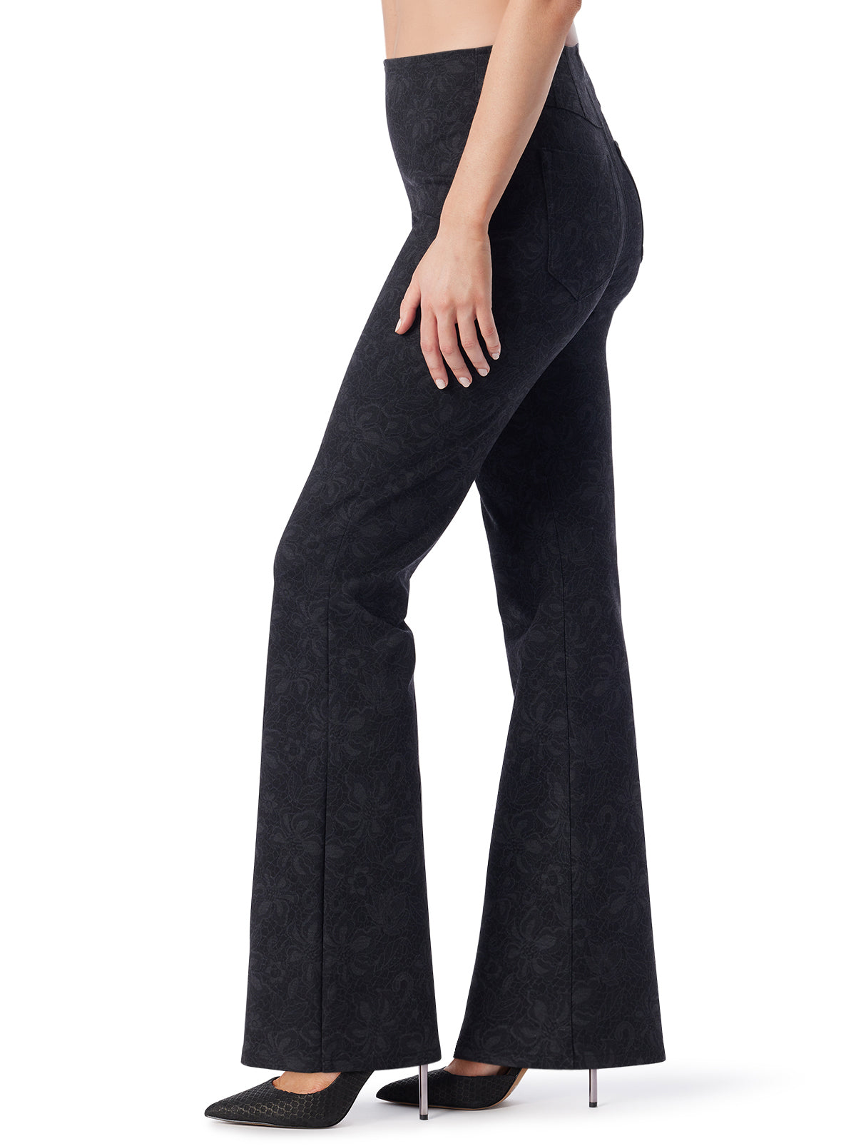 Pull on Flare in Black Laced Floral | Jessica Simpson Women