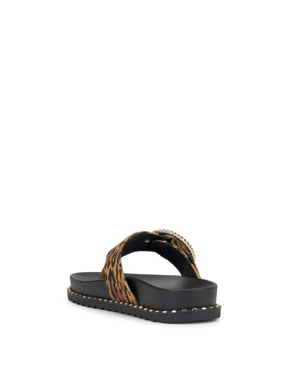 Cymmeri Flat Sandal in Tiger Print | Jessica Simpson Women