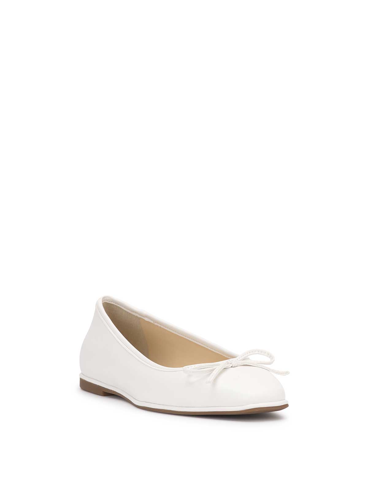 Vayrina Ballet Flat in Bright White | Jessica Simpson Women