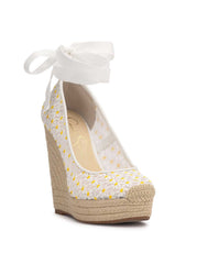 Zexie Platform Wedge in White Floral | Jessica Simpson Women