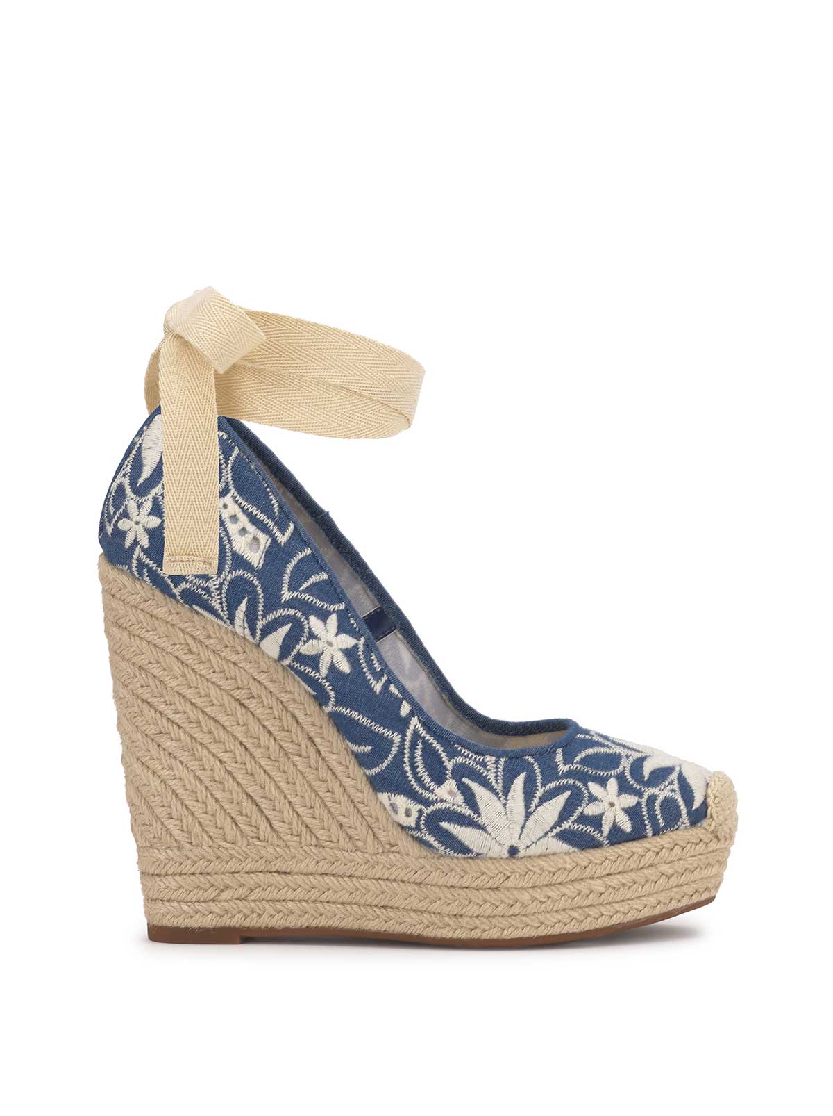 Zexie Platform Wedge in Floral Denim | Jessica Simpson Women