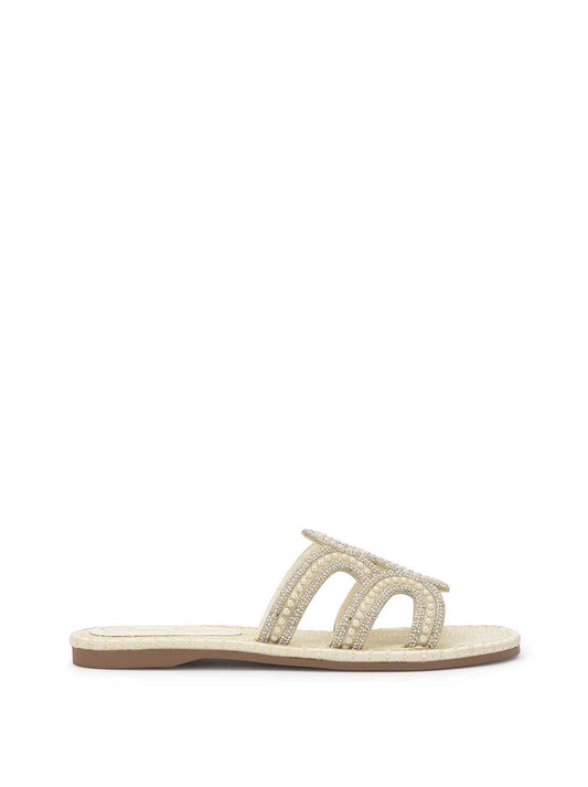 Bria Flat Sandal in Ivory | Jessica Simpson Women